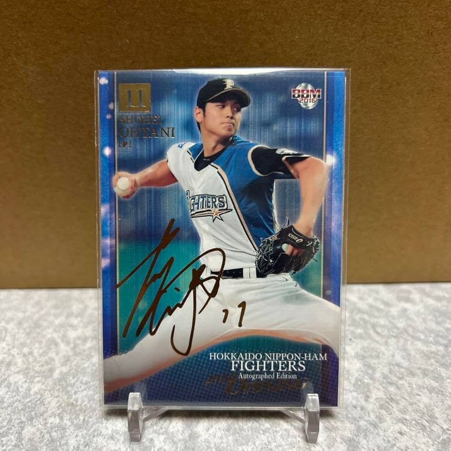 大谷翔平　金箔サイン入りカード Amazon.co.jp: 大谷翔平 金箔サインカード : おもちゃ